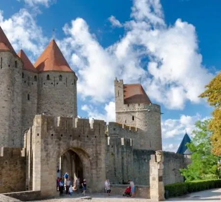 La Maison Du Roi Arthur * Carcassone