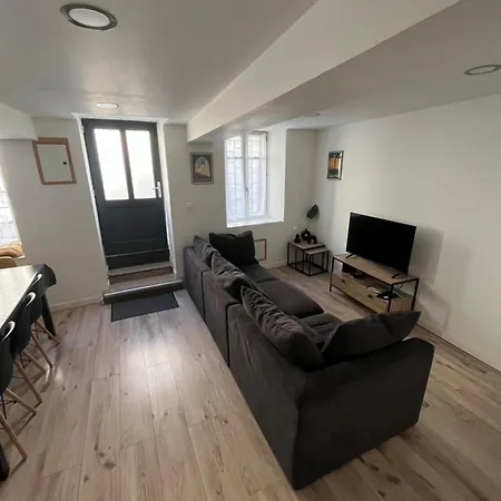 Apartman La Maison Du Roi Arthur *