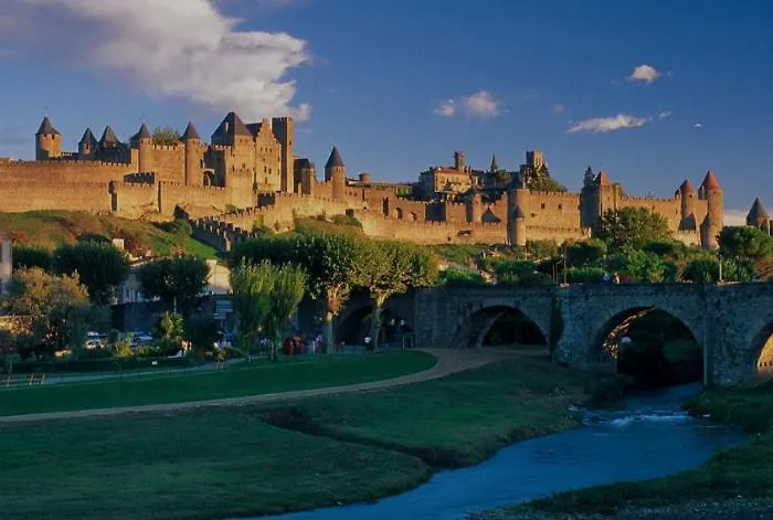La Maison Du Roi Arthur Apartment Carcassonne
