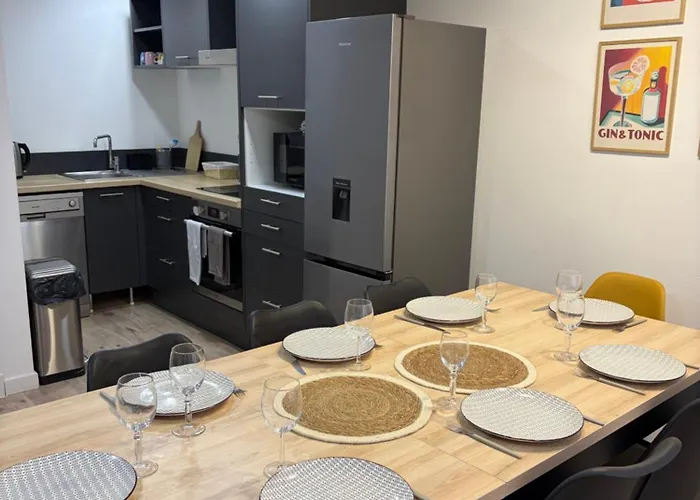 Apartment La Maison Du Roi Arthur